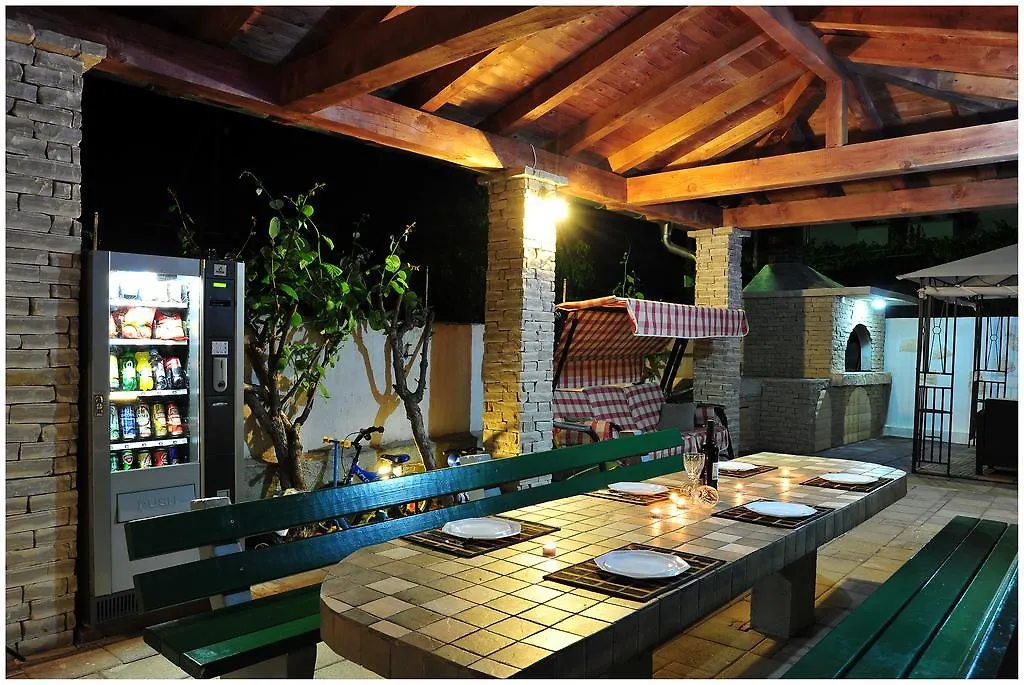 Apartments Bracic Spa Sukosan Croatia