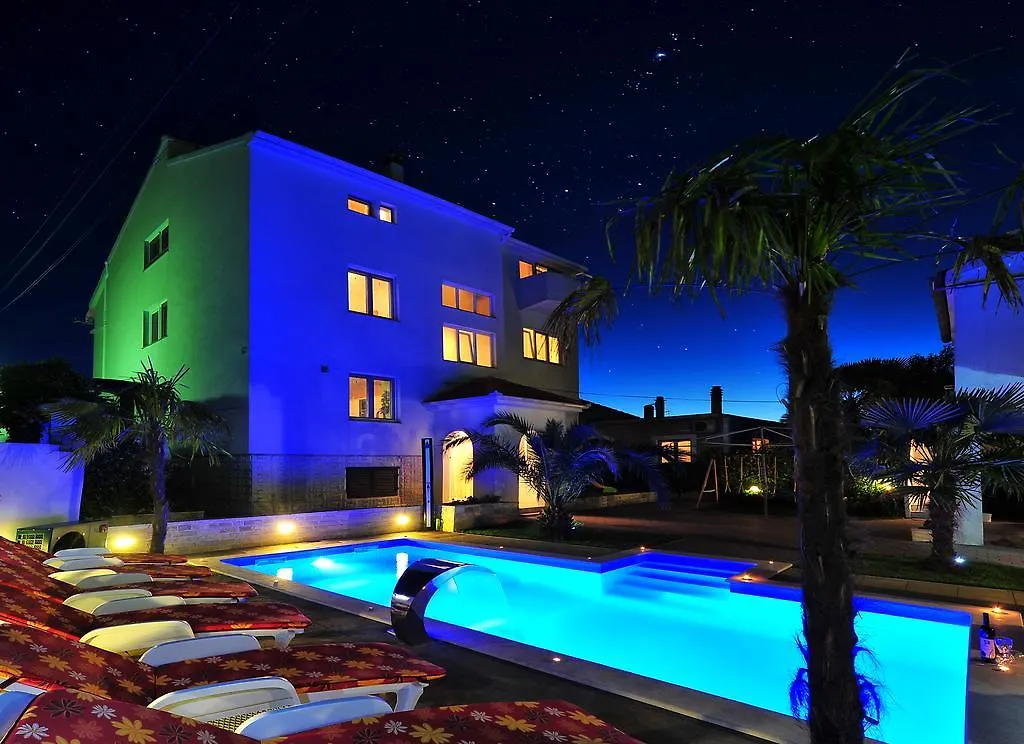 Apartments Bracic Spa location
